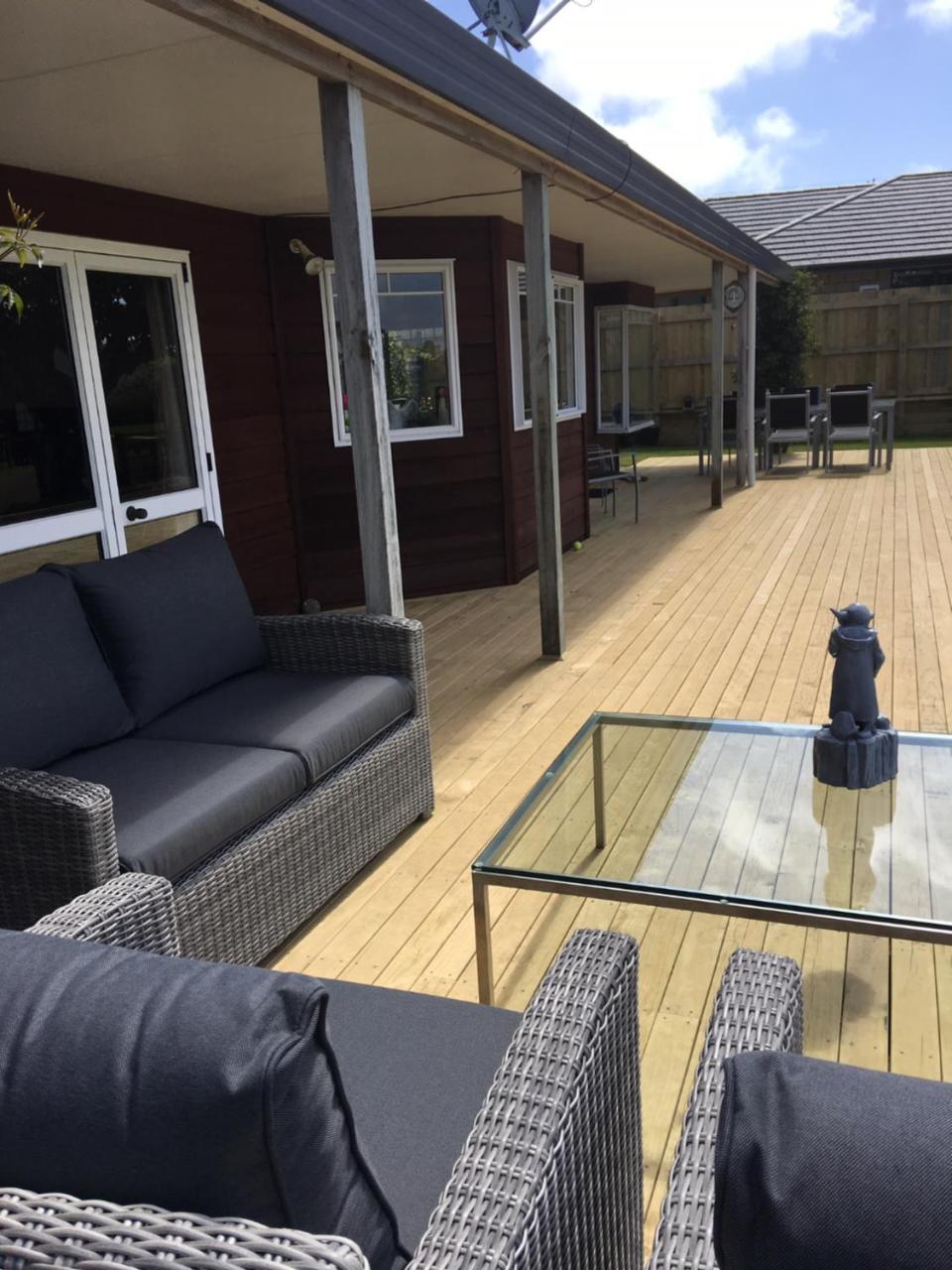 Pukeko Lodge Bnb New Plymouth Exterior photo